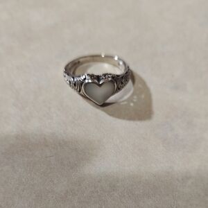 Kabana 925 Sterling Silver & White Mother Of Pearl Heart Inlay Ring
